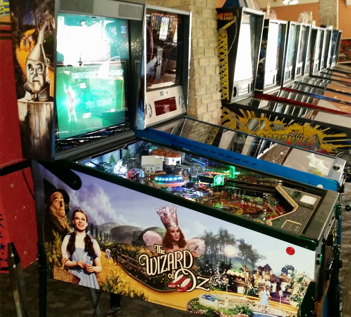 Jesey Jack Pinball Wizard of OZ LE pinball for sale.