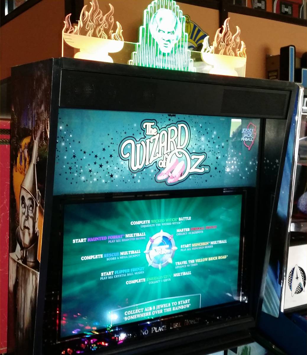 Jesey Jack Pinball Wizard of OZ LE pinball for sale.